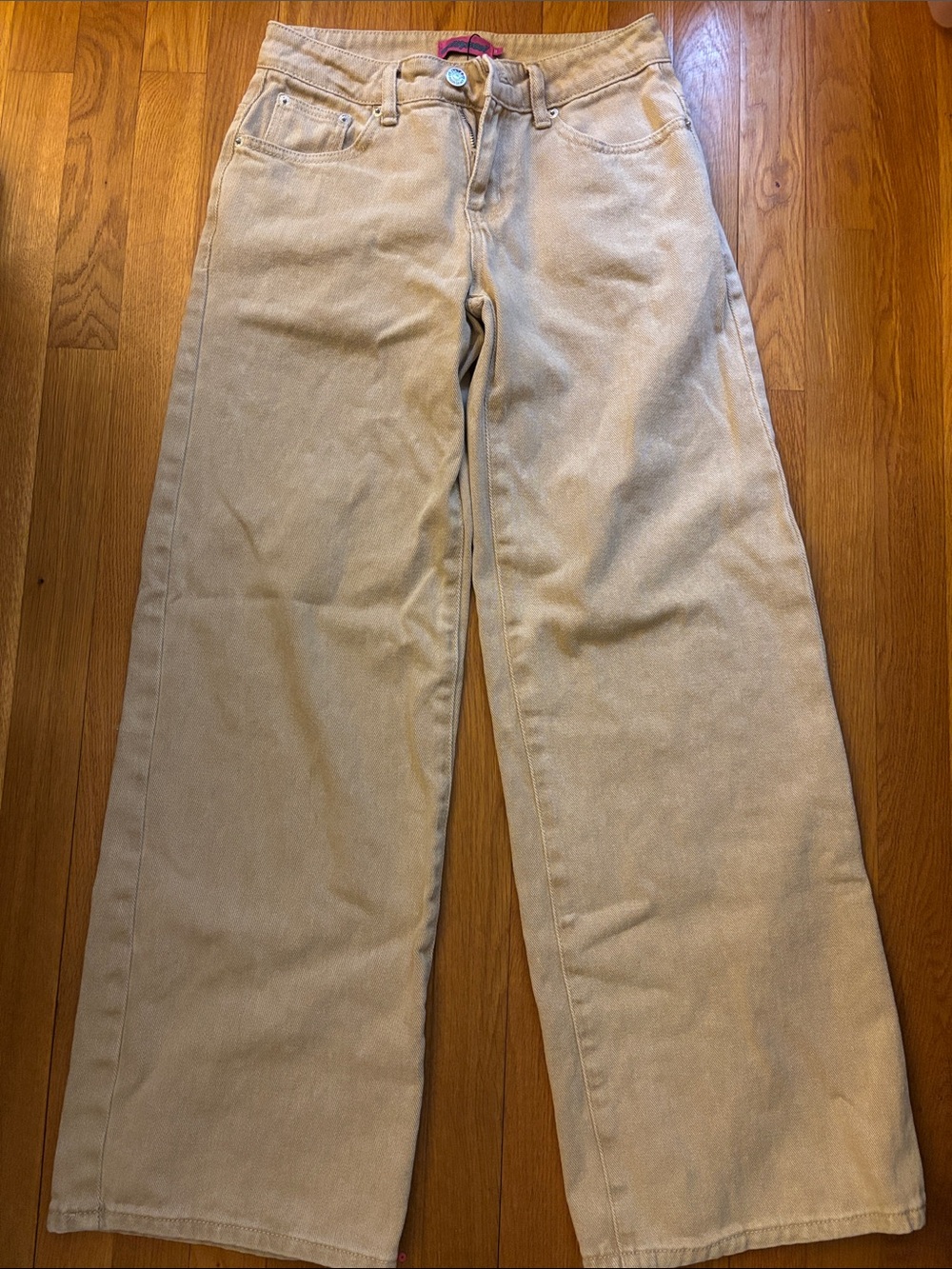 Edikted Wide Leg Jeans in Light Beige